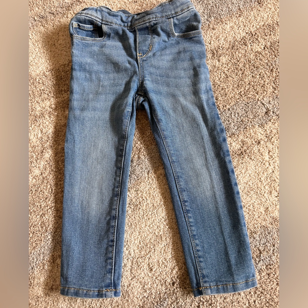Old Navy Toddler Girl Pull Up Skinny jean. Adjustable Waist. 3T